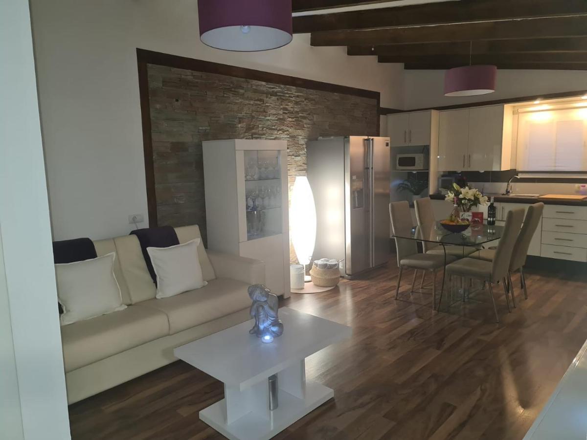 Вилла Casa Olga Арона Экстерьер фото